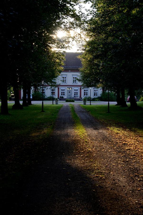 Risberg Herrgard ฮากฟอร์ช ภายนอก รูปภาพ